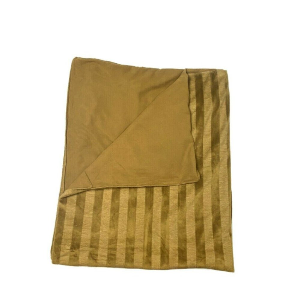 Luxury Reversible Fleece Microfiber Throw Blanket